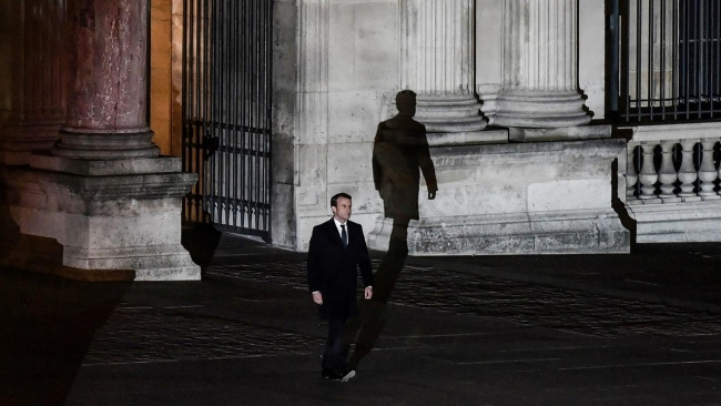 Fransa Cumhurbaşkanı Macron, ülkesinde de fazlasıyla zorlu bir dönem geçiriyor. Foto: AP